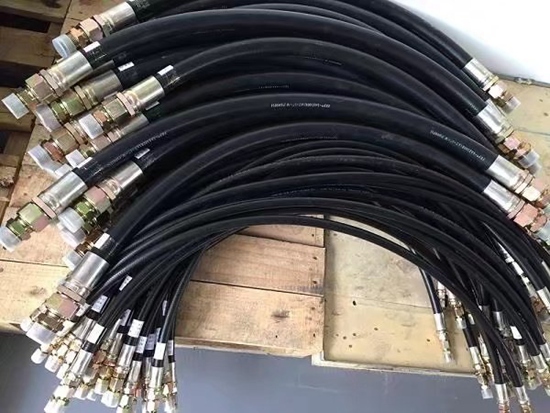 礦用液壓支架專業膠管（guǎn）